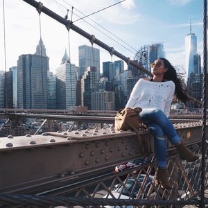 Meet your Posher, Chezi